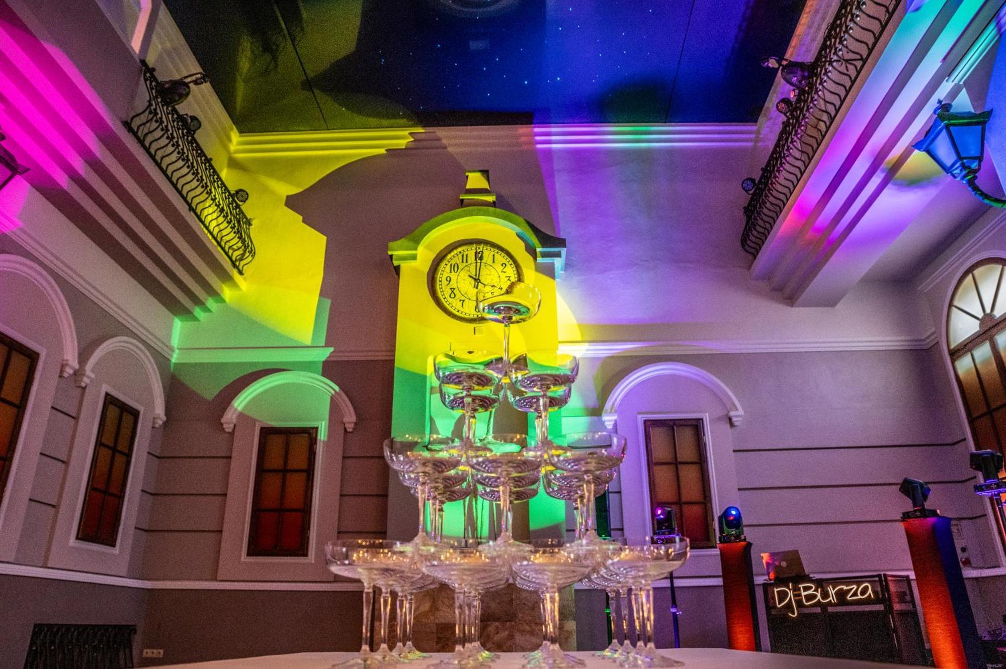 Hotel Sonex Częstochowa Екстериор снимка